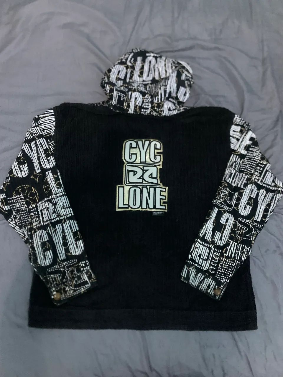 CYCLONE VELUDO  BACK LETTERS - Foto 4