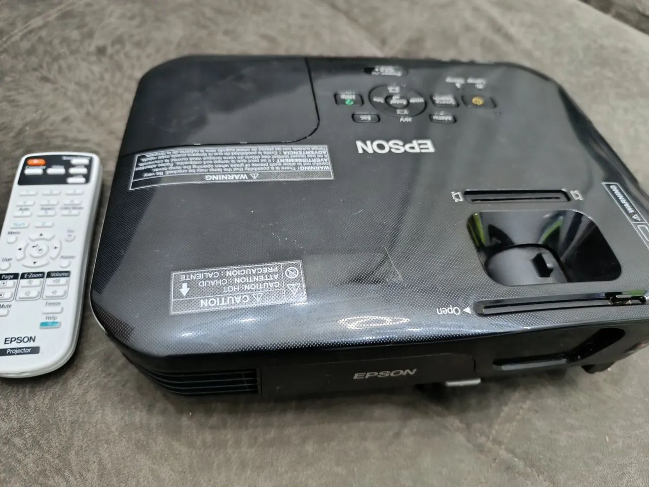Vendo datashow epson402625032272619523
