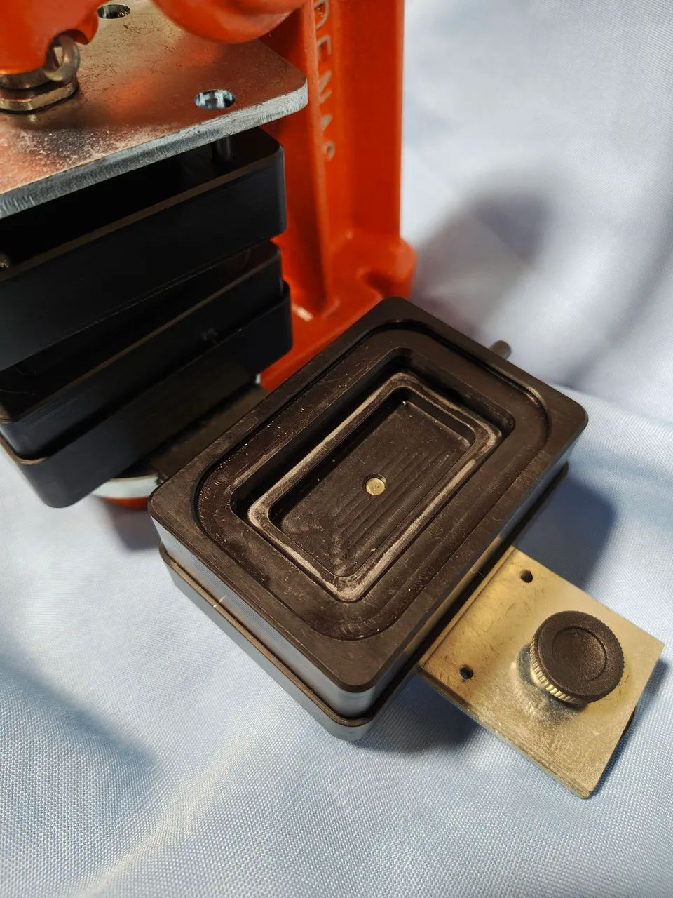 Máquina de Botton Semiautomática Retangular  - Foto 3