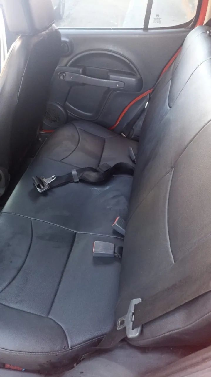 Fiat Uno Sporting 1.4 EVO Fire Flex 8V 4P 2012 - Foto 5