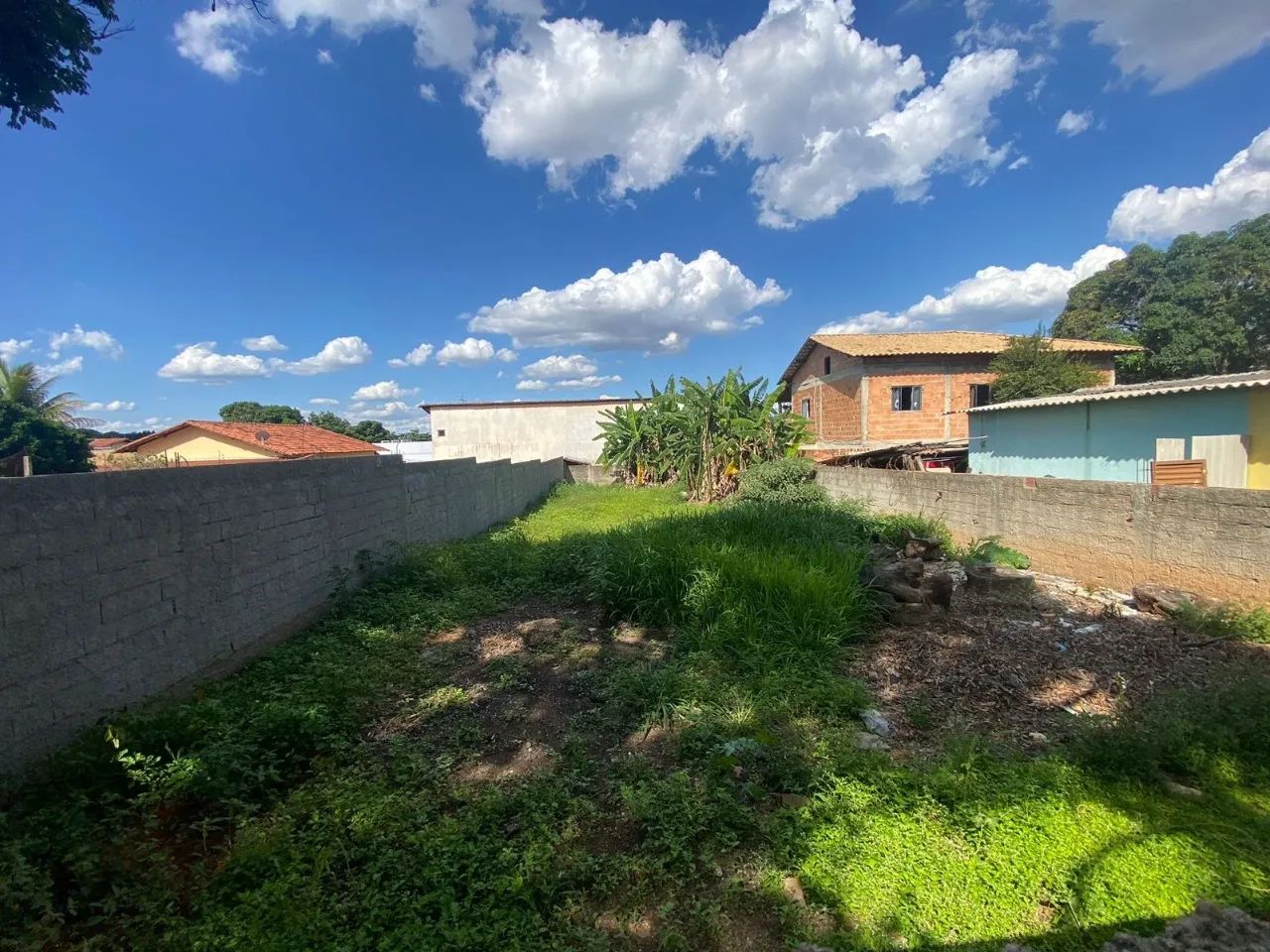 LOTE PLANO E MURADO DE 480 M² NO BRAÚNAS - Foto 2