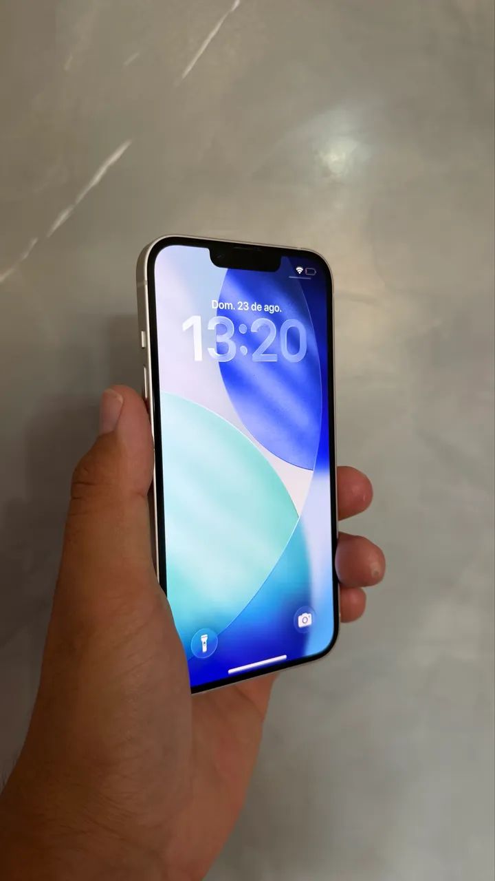 iPhone 14