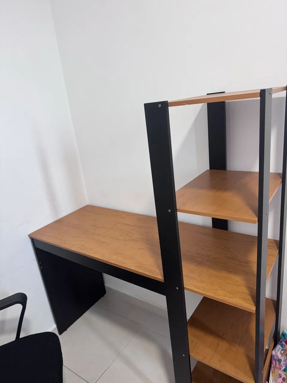 Escrivaninha  - Foto 2