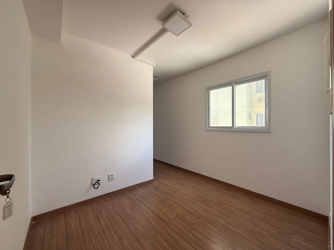 Sala Comercial 31m² com Sol da Manhã em Morada de Laranjeiras - Ventura Officer - Foto 5