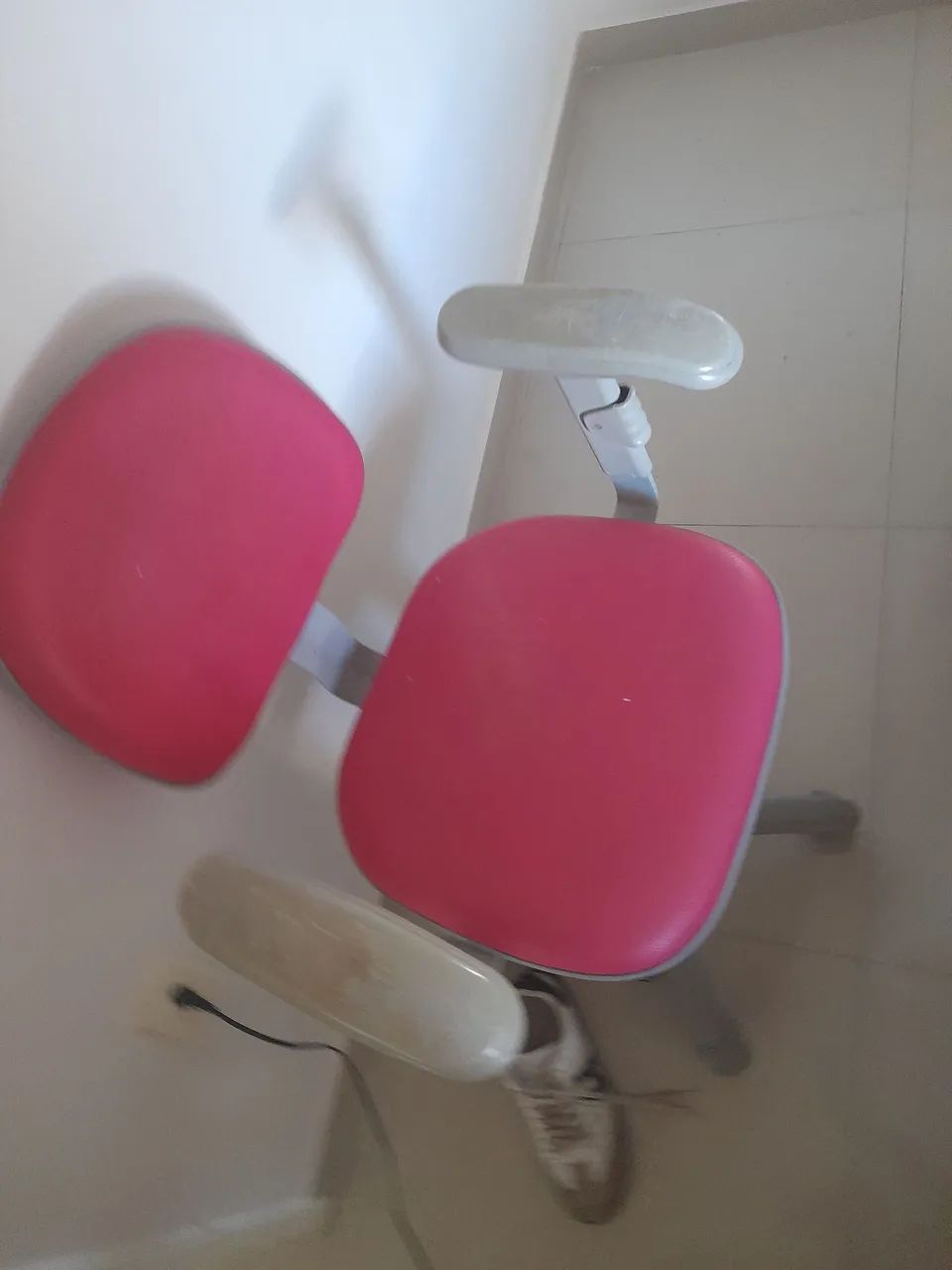 Cadeira com rodinha - Foto 2
