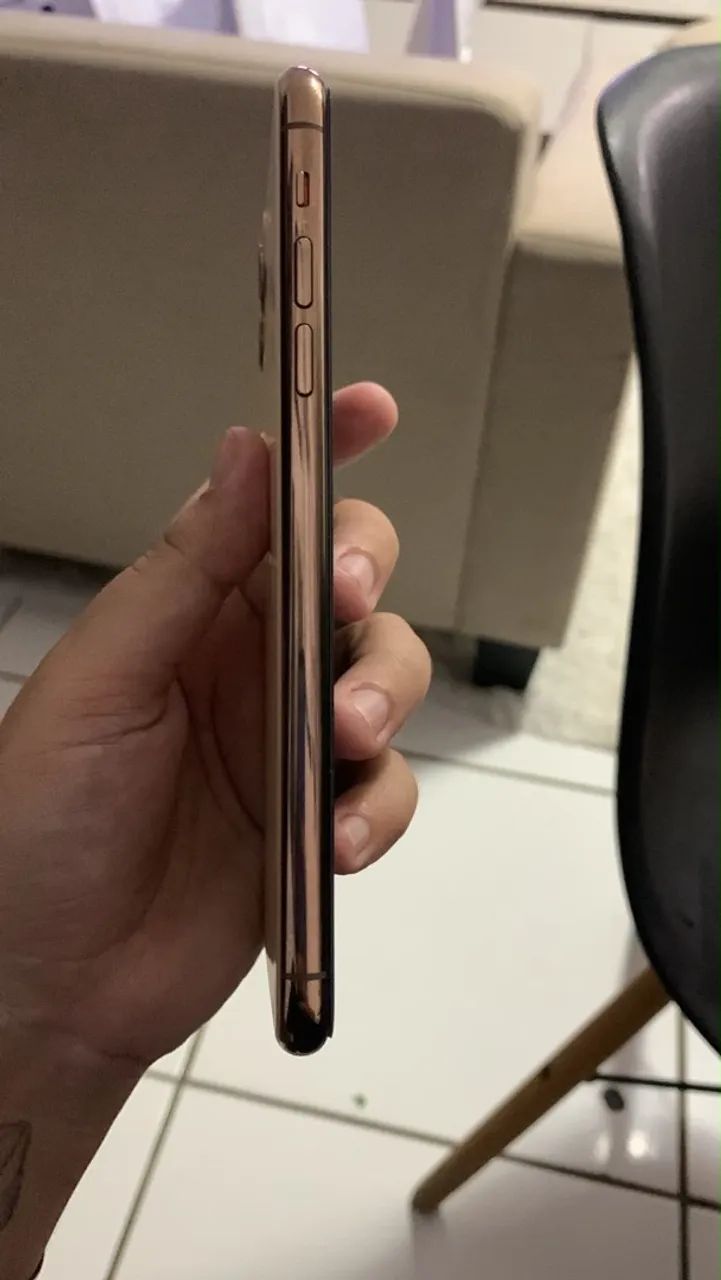 IPHONE 11 PRO MAX  - Foto 4