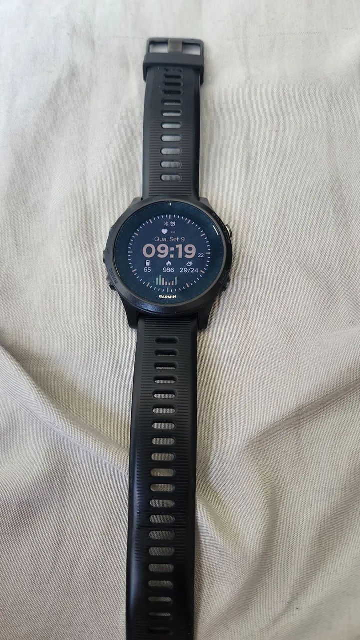Vendo Garmin Forerunner 945