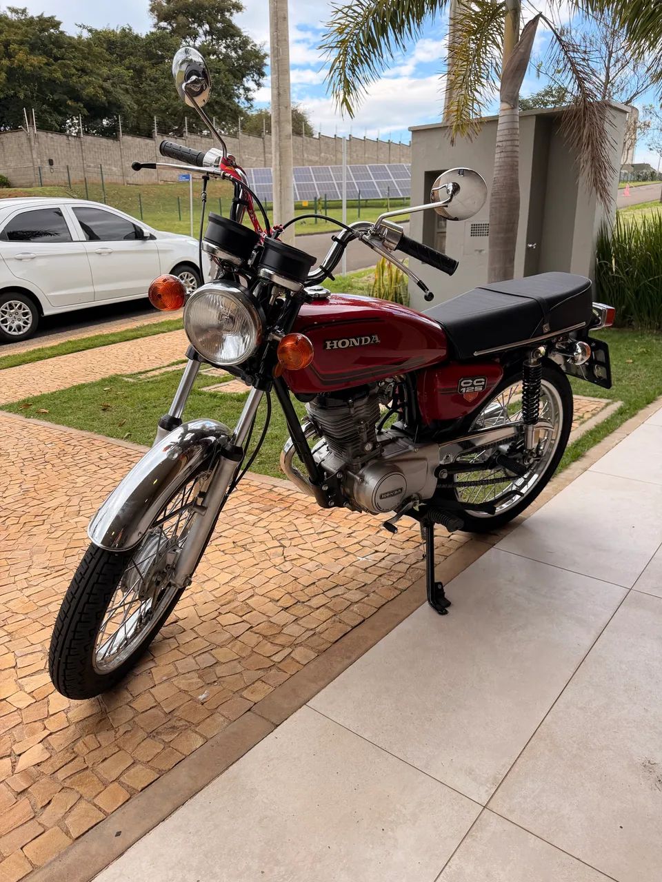 Vende se CG 