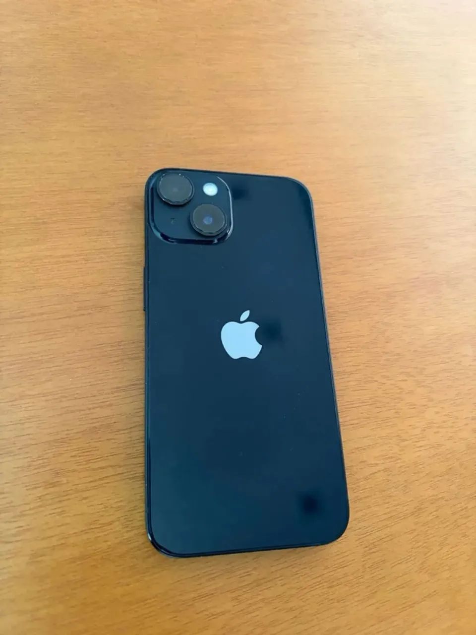 Vende-se iPhone 14 de 128gb