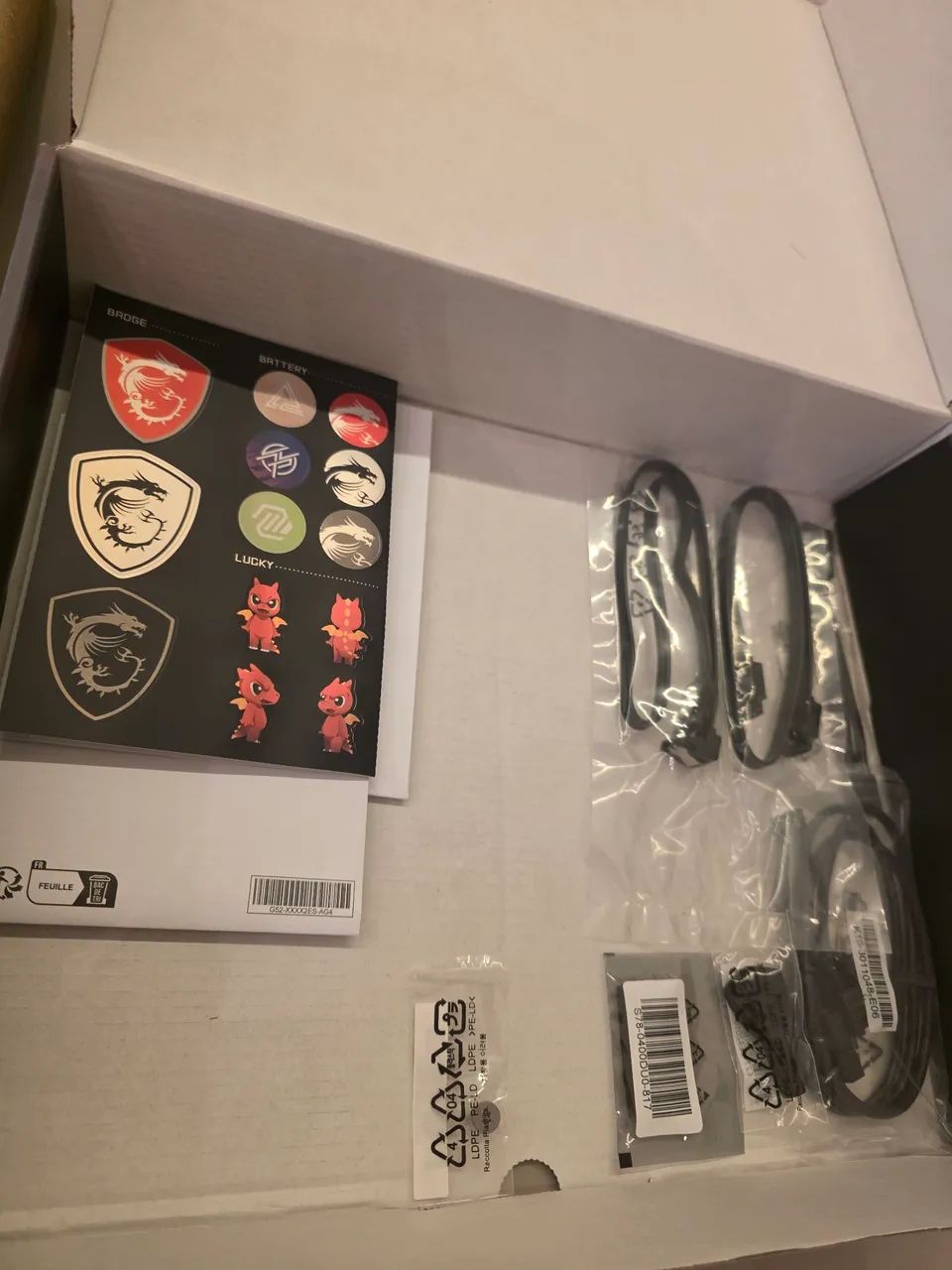 Kit Msi X870e Tomahawk wifi muito nova + Ryzen 9 9950x  - Foto 4