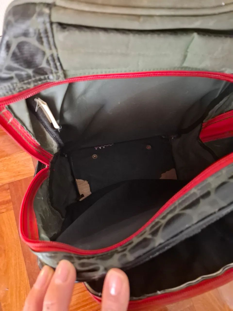 Kit Mochila e estojo dinossauro  - Foto 3