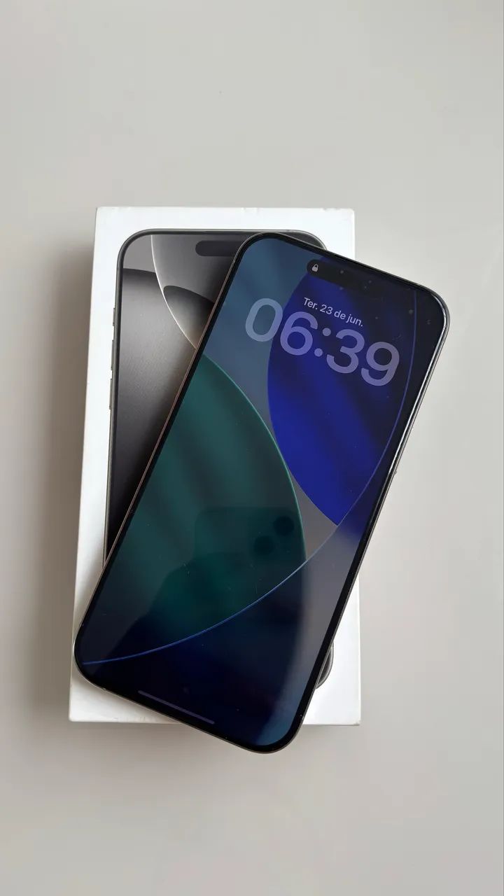 iPhone 16 pro Max 256 (Leia o anúncio)
