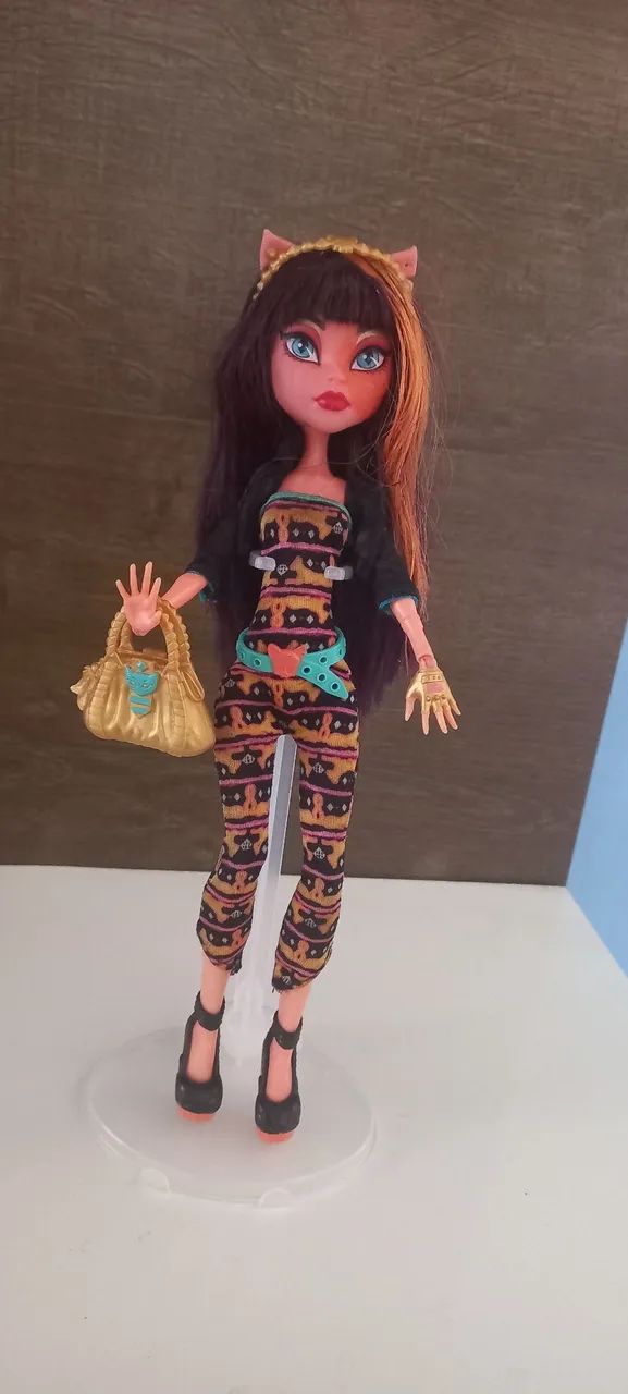 Boneca monster high Cleolei Freaky