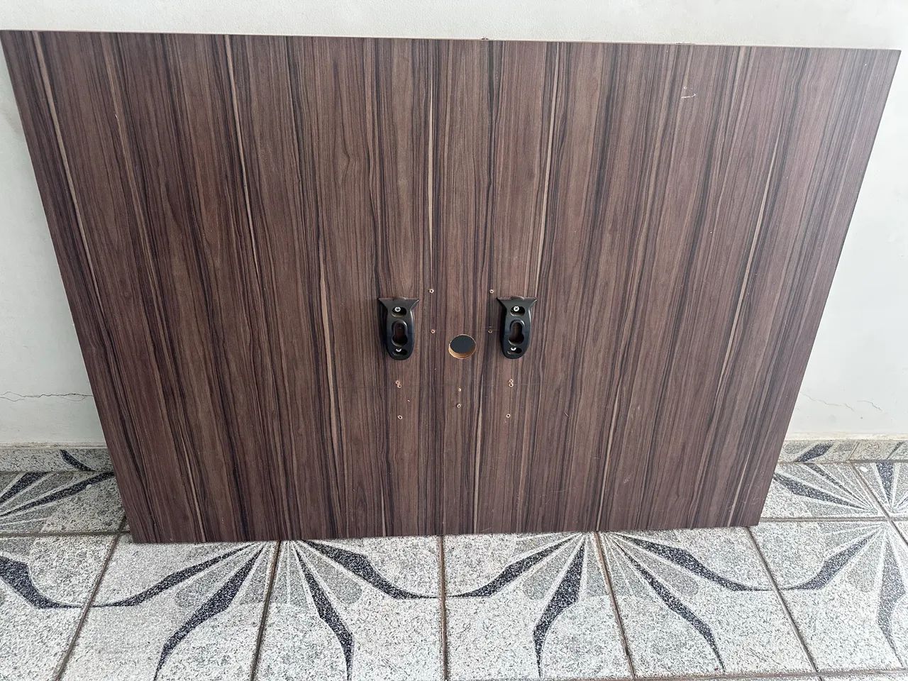 PAINEL DE TELEVISÃO MADEIRA