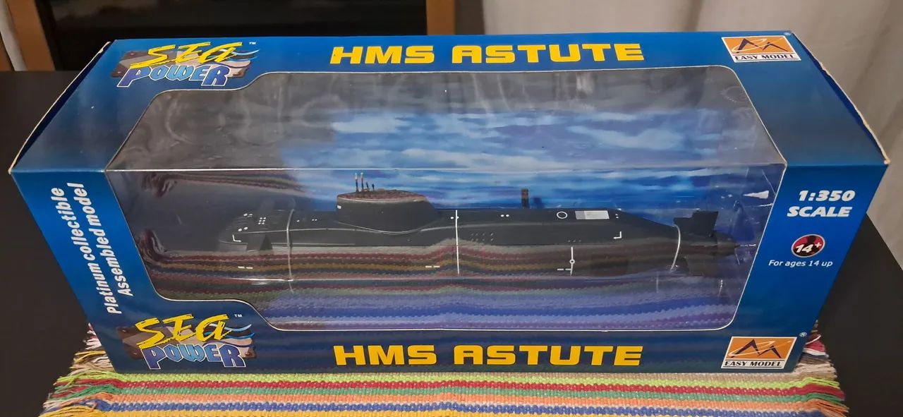 Submarino inglês classe Astute 1/350 - Foto 3