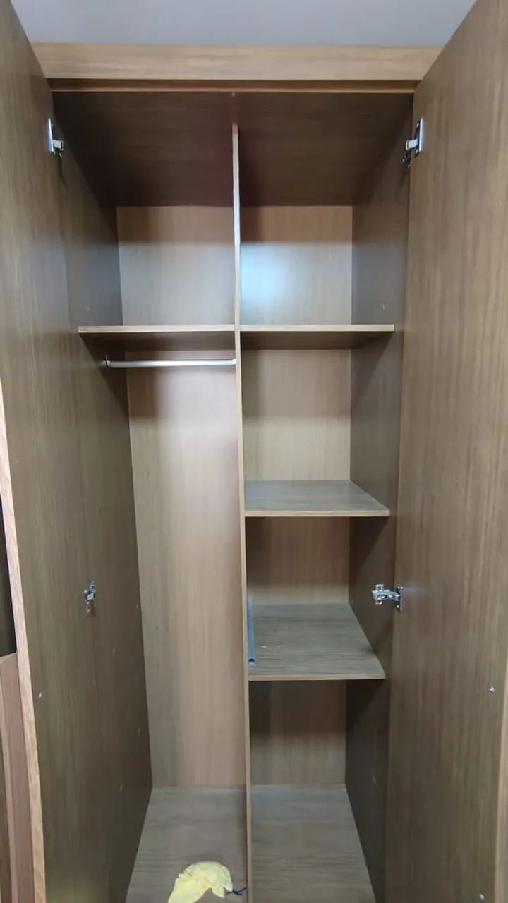 Guarda roupa 6 portas  - Foto 3