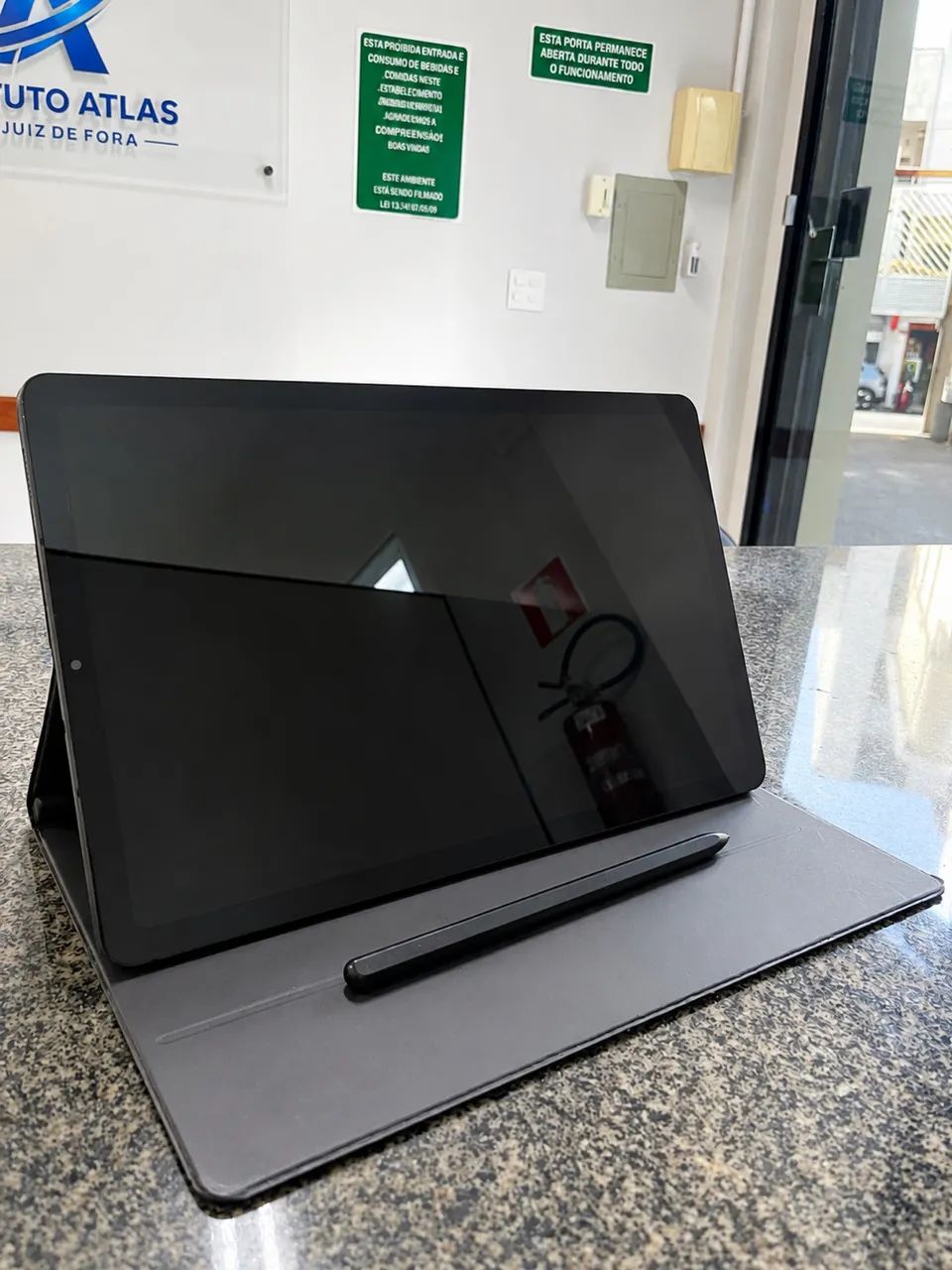 Tablet Samsung Galaxy Tab S6 Lite + S Pen original + capa original  - Foto 2