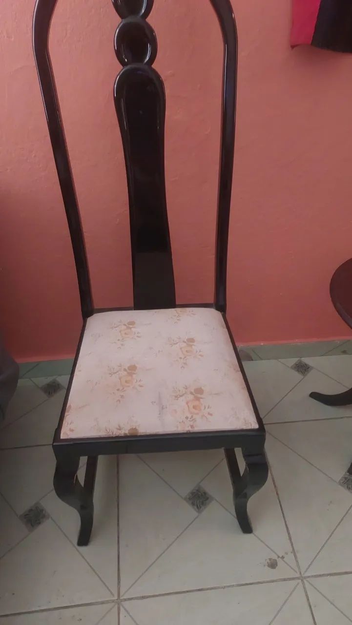 Mesa com 6 cadeiras  - Foto 3