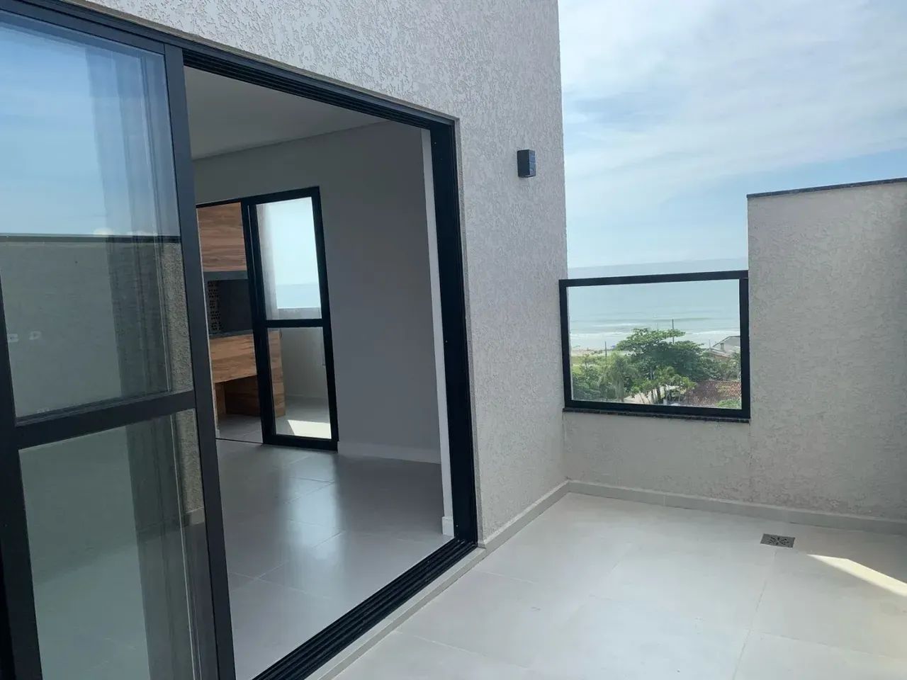 Apartamento para venda com 3 quartos em Itapoá - SC - Foto 4