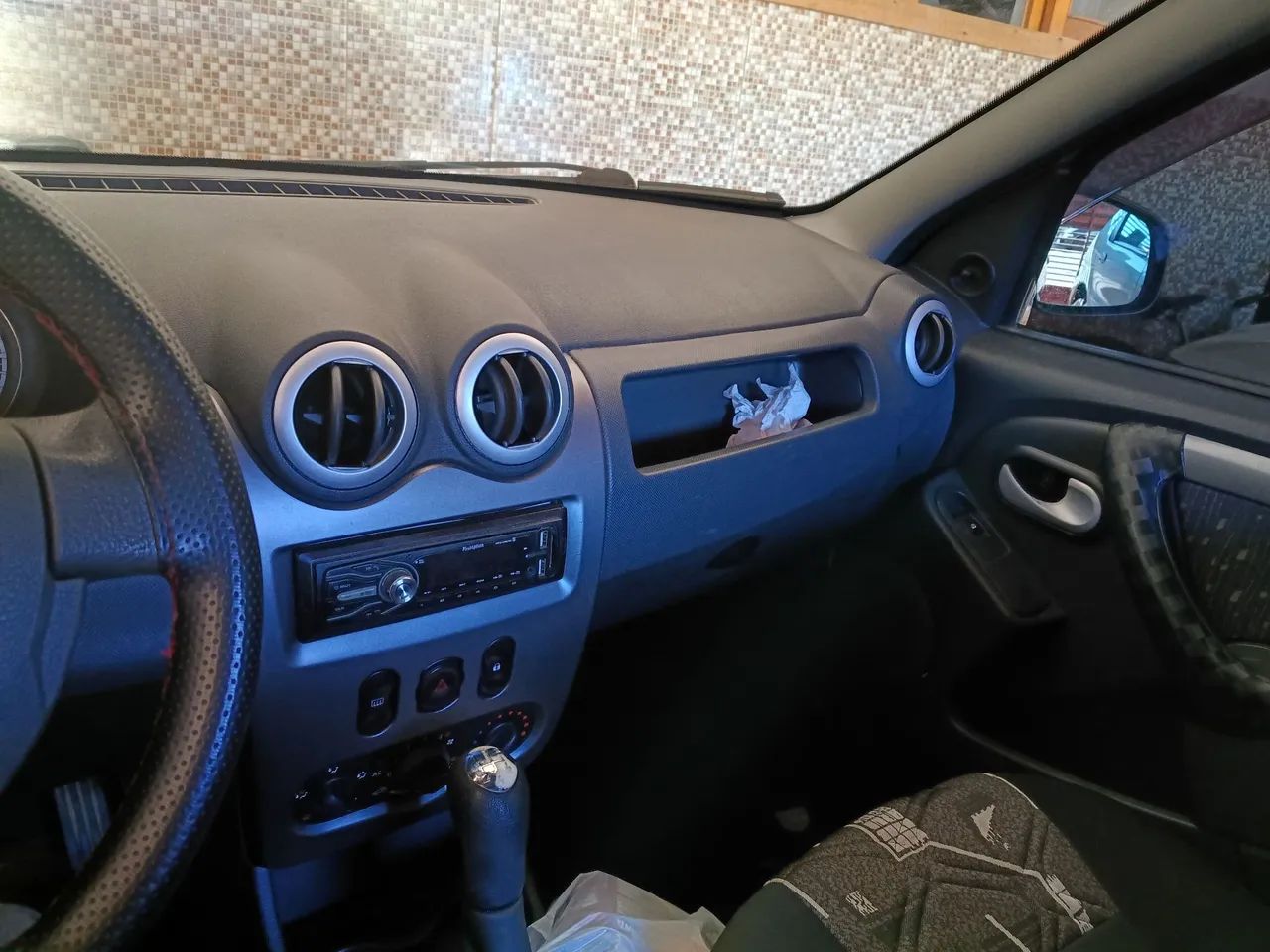 Renault Logan Expression Hi-flex 1.6 8V 4P 2011 - Foto 5