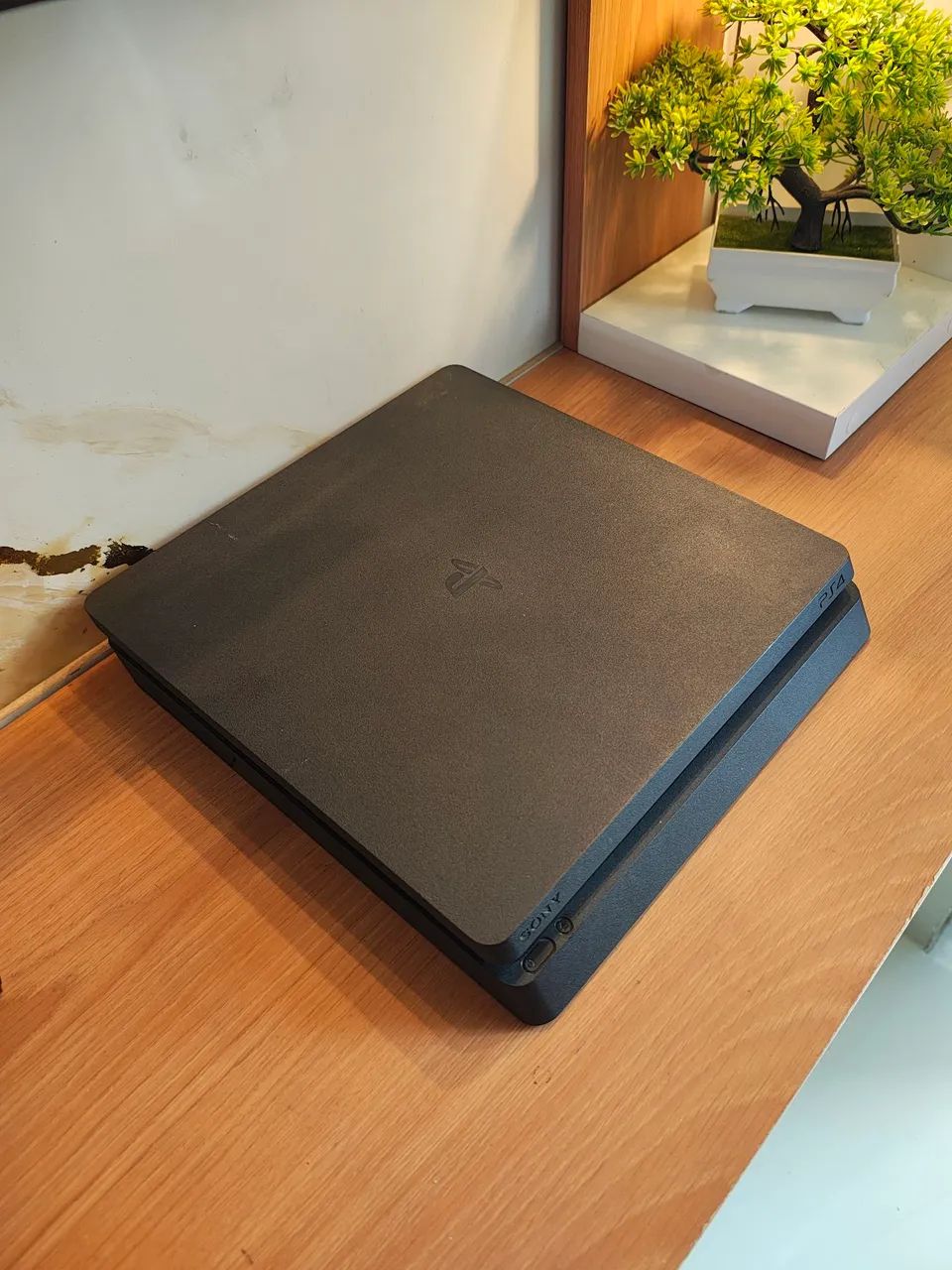 PS4 Slim 1 TB Com 2 Controles e Jogos - Vendo Troco - Foto 2