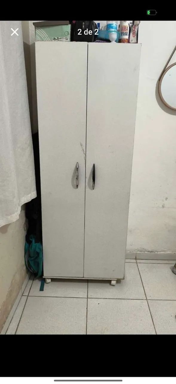 Multiusos / guarda roupa