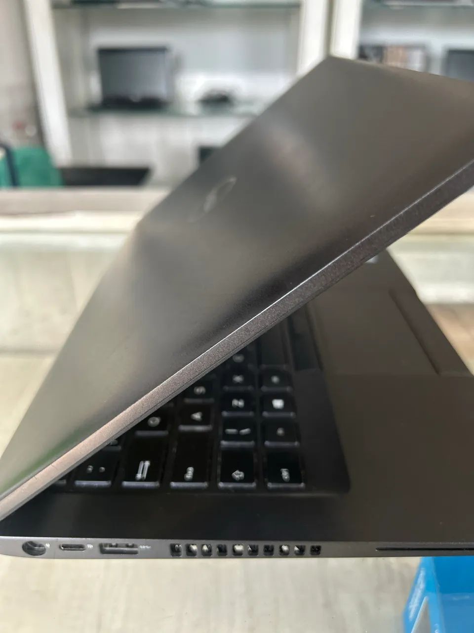 Notebook Dell i5 8 gen 8gb 240 Ssd 14? - até 12x no cartão