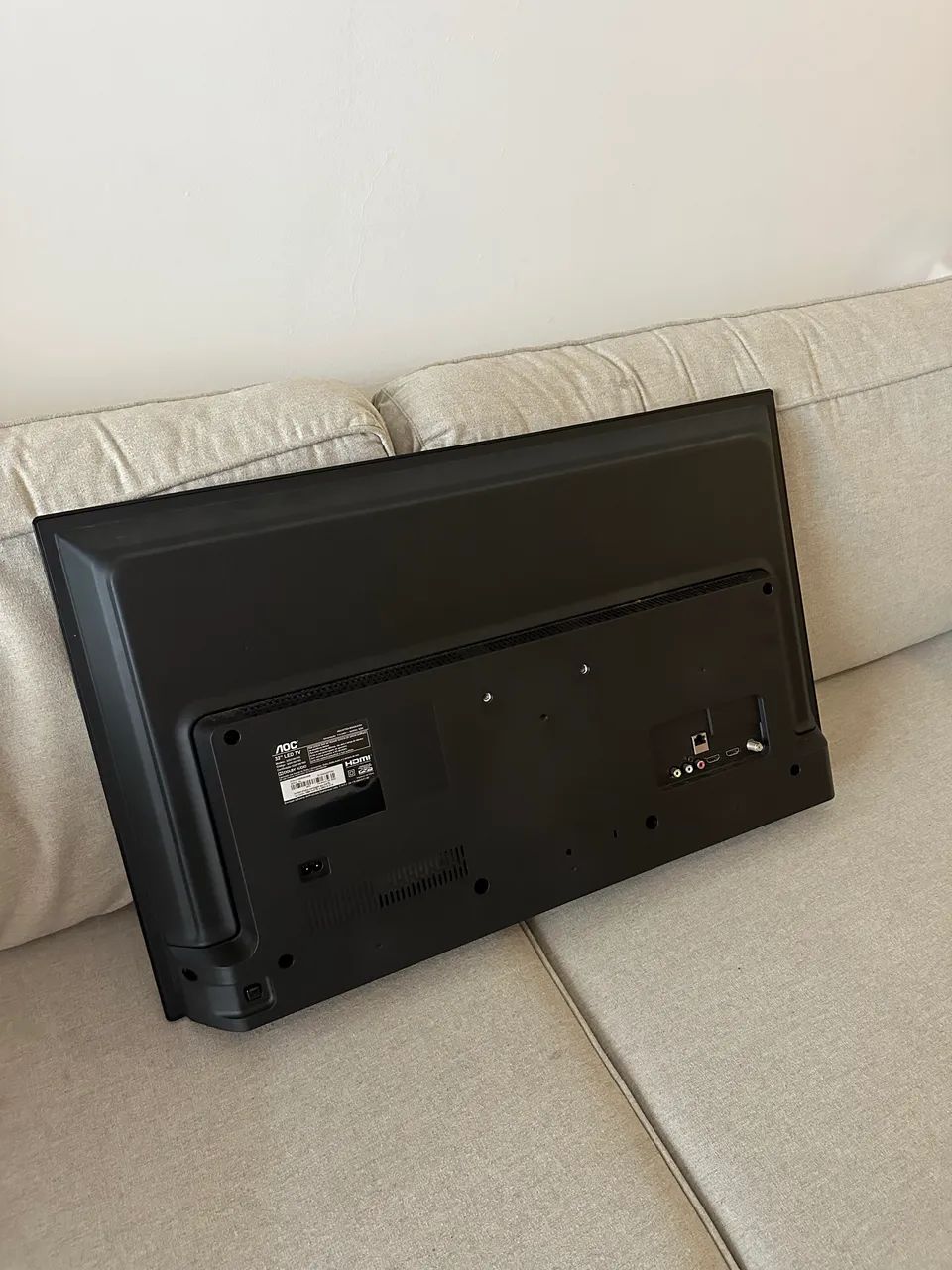 Tv AOC 32 polegadas com defeito - Foto 2