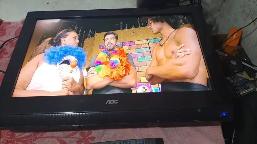 tv lcd aoc 26 polegadas com conversor digital integrado nao e smart - Foto 2