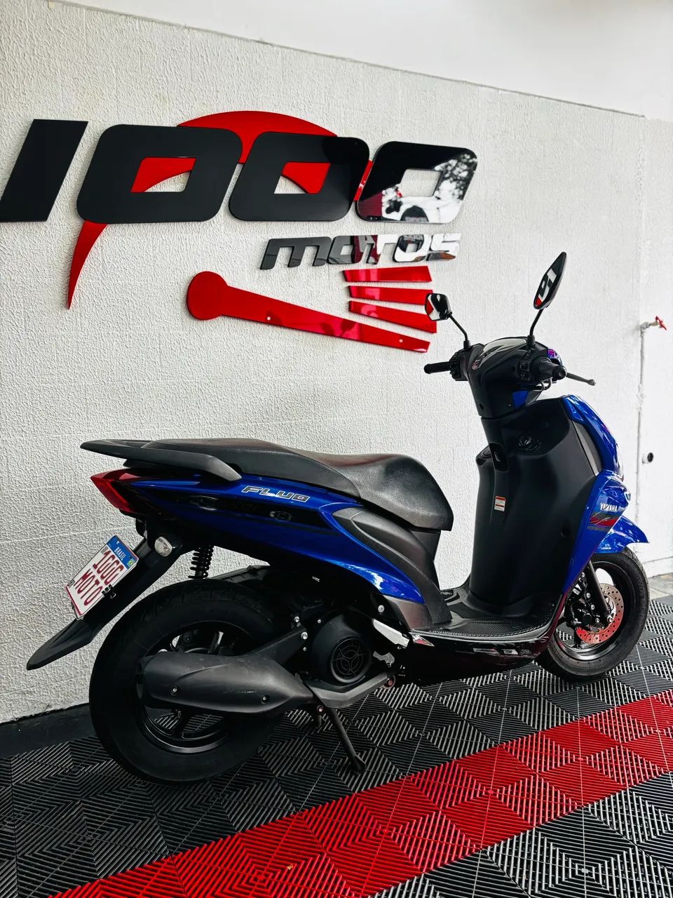 YAMAHA FLUO 125 - Foto 3