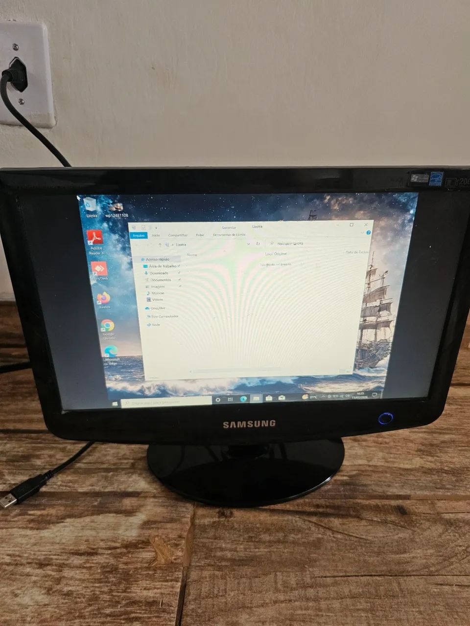 Monitor barato
