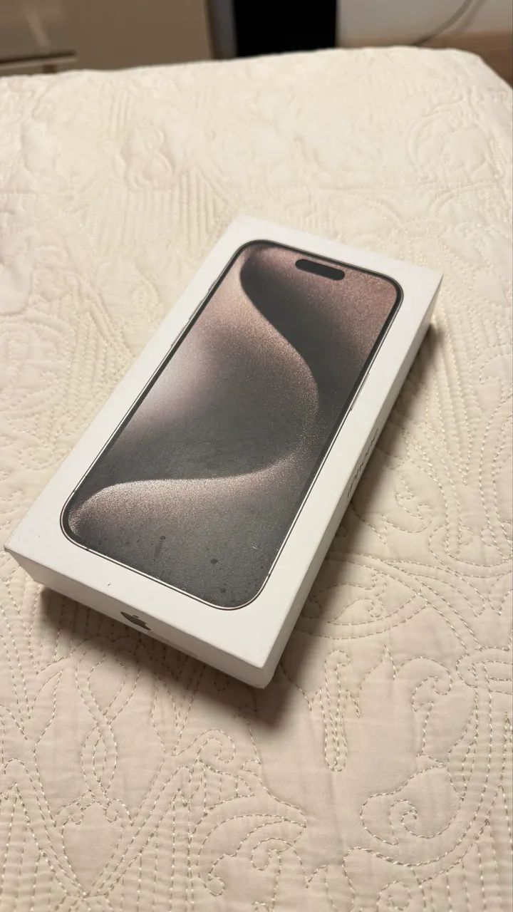 iPhone 15 pro 128gb