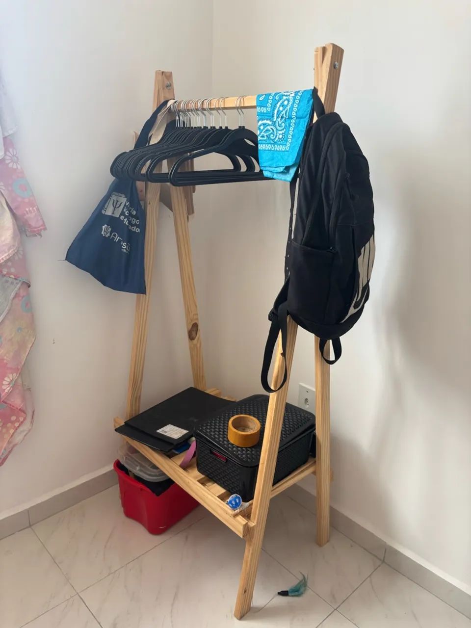 vendo arara cabideiro - Foto 3
