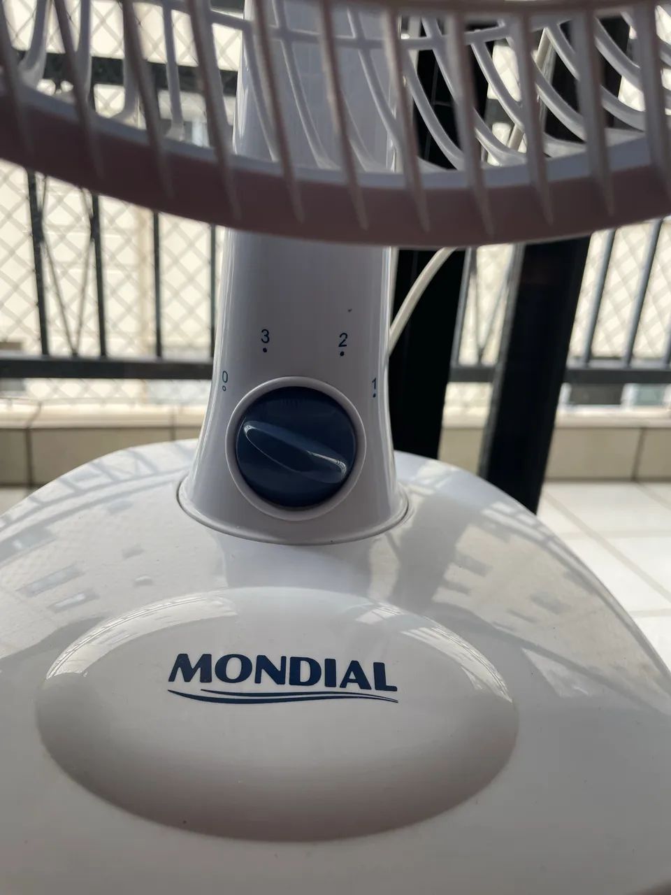 Ventilador de mesa seminovo  - Foto 2