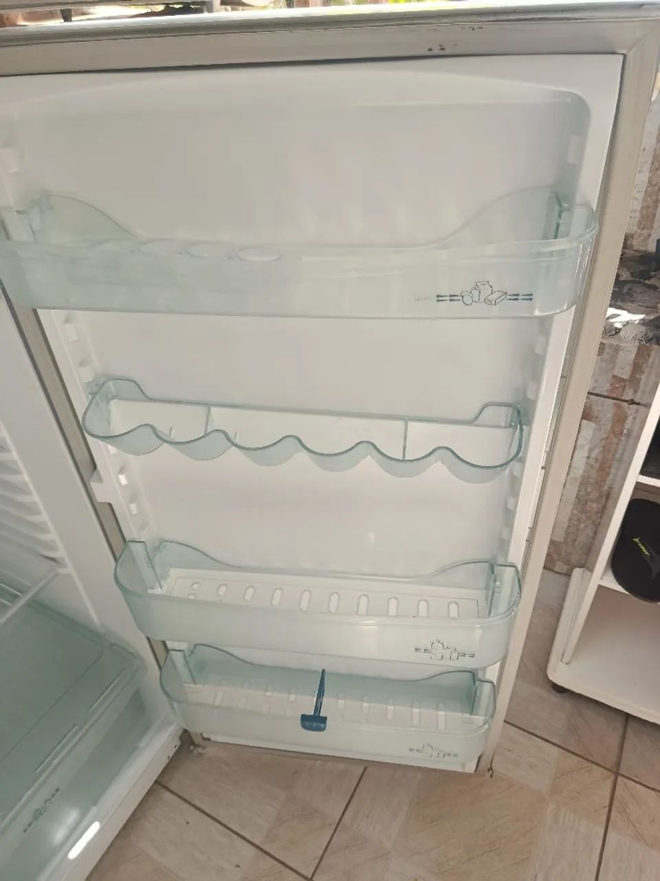 Geladeira Dako  - Foto 5