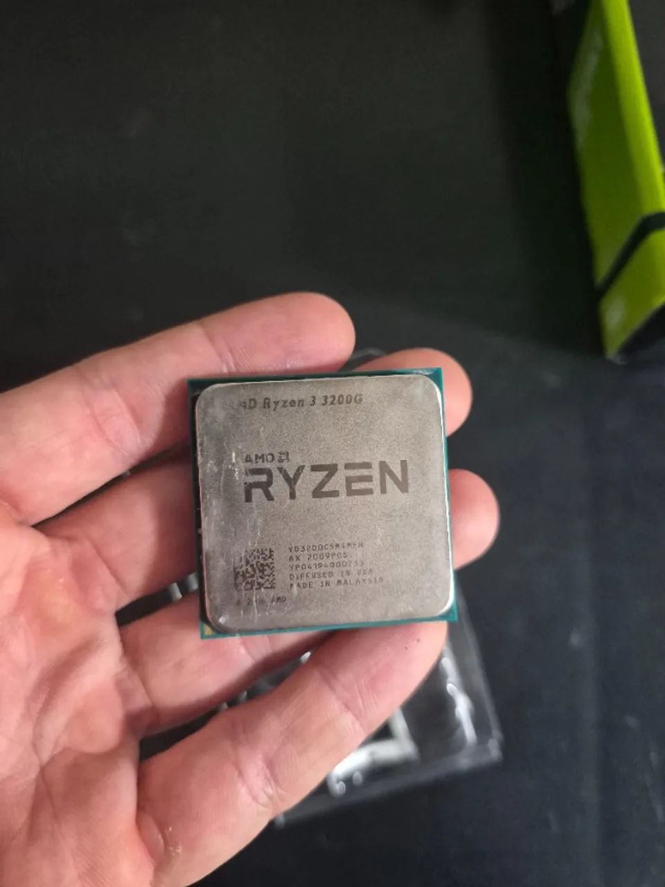 Ryzen 3 3200G AM4 COM DEFEITO + Cooler Original - Foto 3