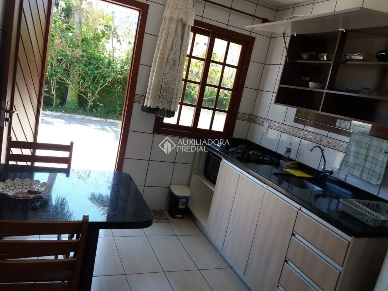 Pousada para vender na Barra da Lagoa com 10 Apartamentos, FLORIANÓPOLIS SC - Foto 4