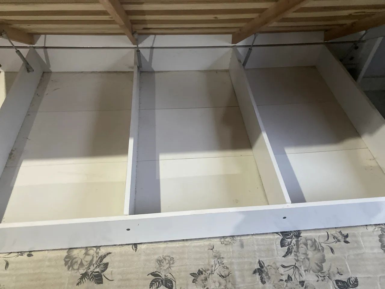 CAMA SOLTEIRO COM AUXILIAR E BAÚ  - Foto 3