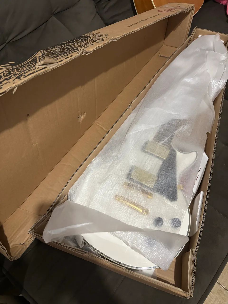 Guitarra Epiphone lês paul - Foto 2