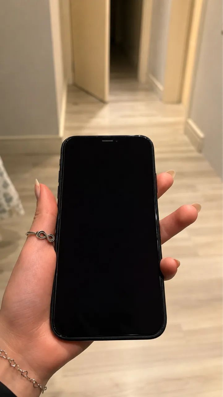 IPHONE XR - Foto 2