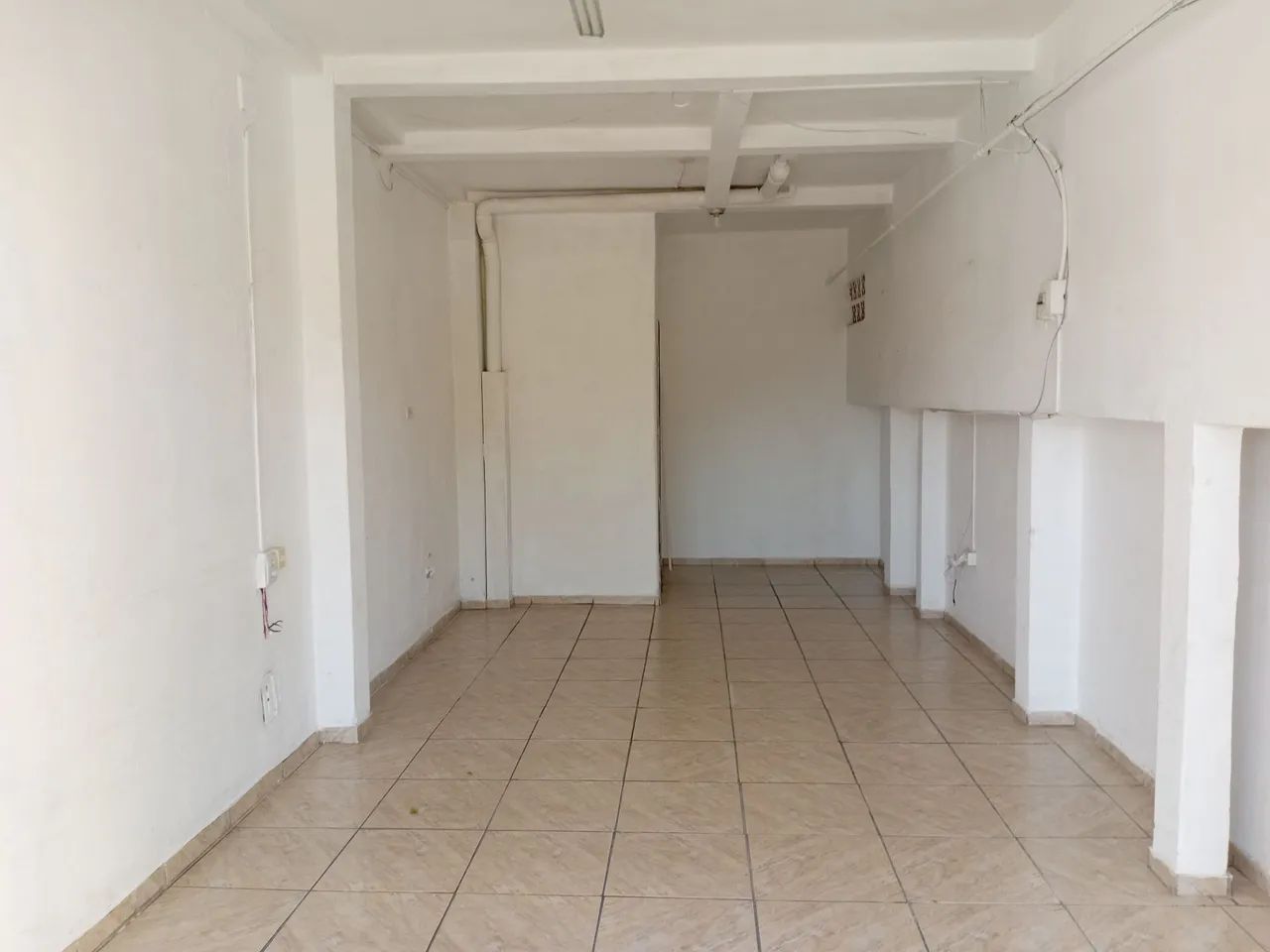 Alugo sala comercial!