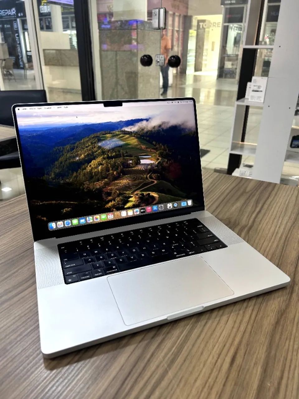 MacBook Pro 16 Polegadas M2 Max 32GB RAM 1TB SSD - 2023 - Foto 2
