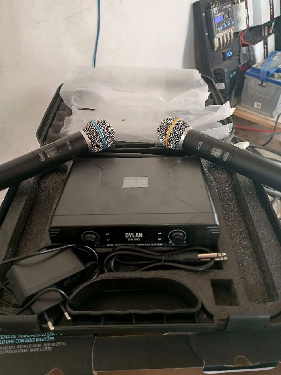Vende-se microfone sem fio