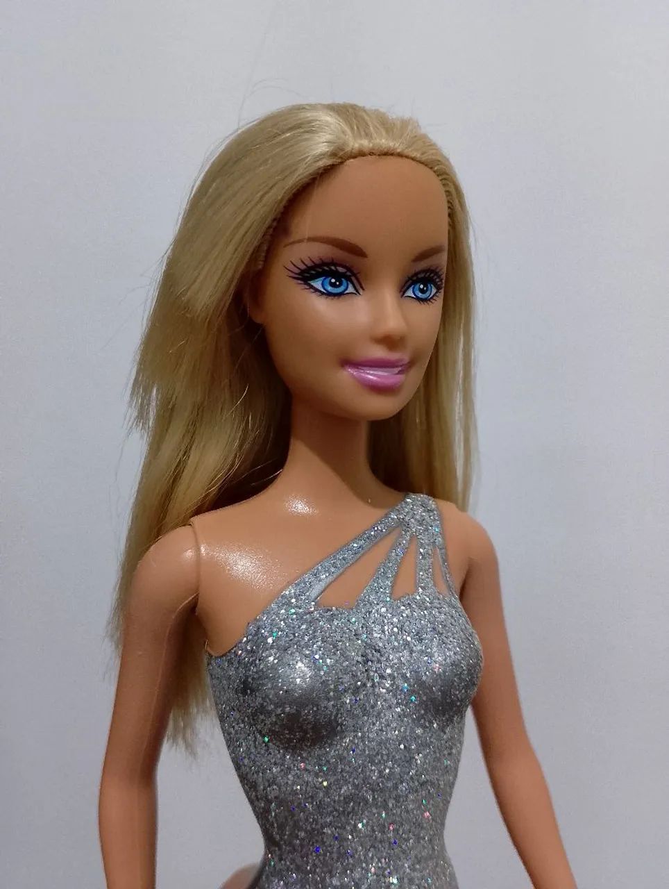 Boneca Barbie princesa glitter antiga - Foto 4