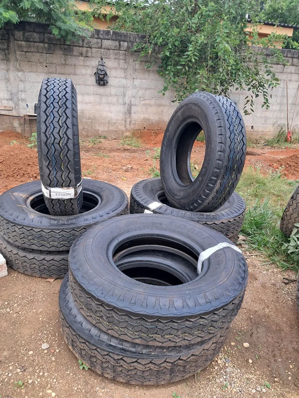 PNEUS PARA CARRETA  - Foto 4