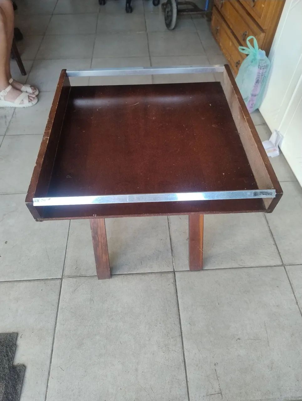 Mesa Quadrada Madeira Maciça<br>AL202-1