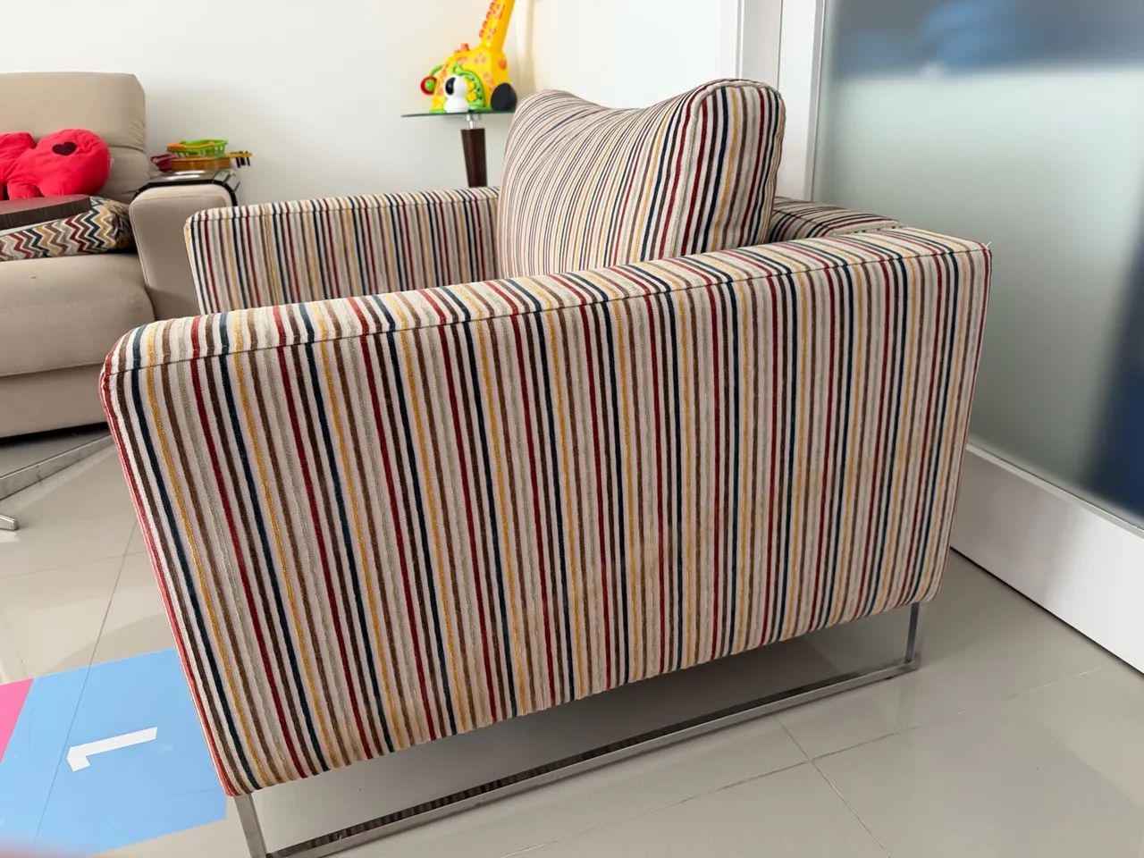 Poltrona para sala - Foto 5