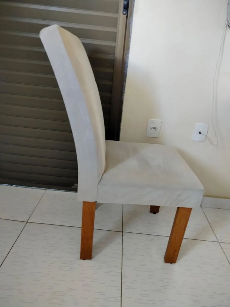 PARA VENDER RÁPIDO (obs: 3 cadeiras com defeito) - Foto 3