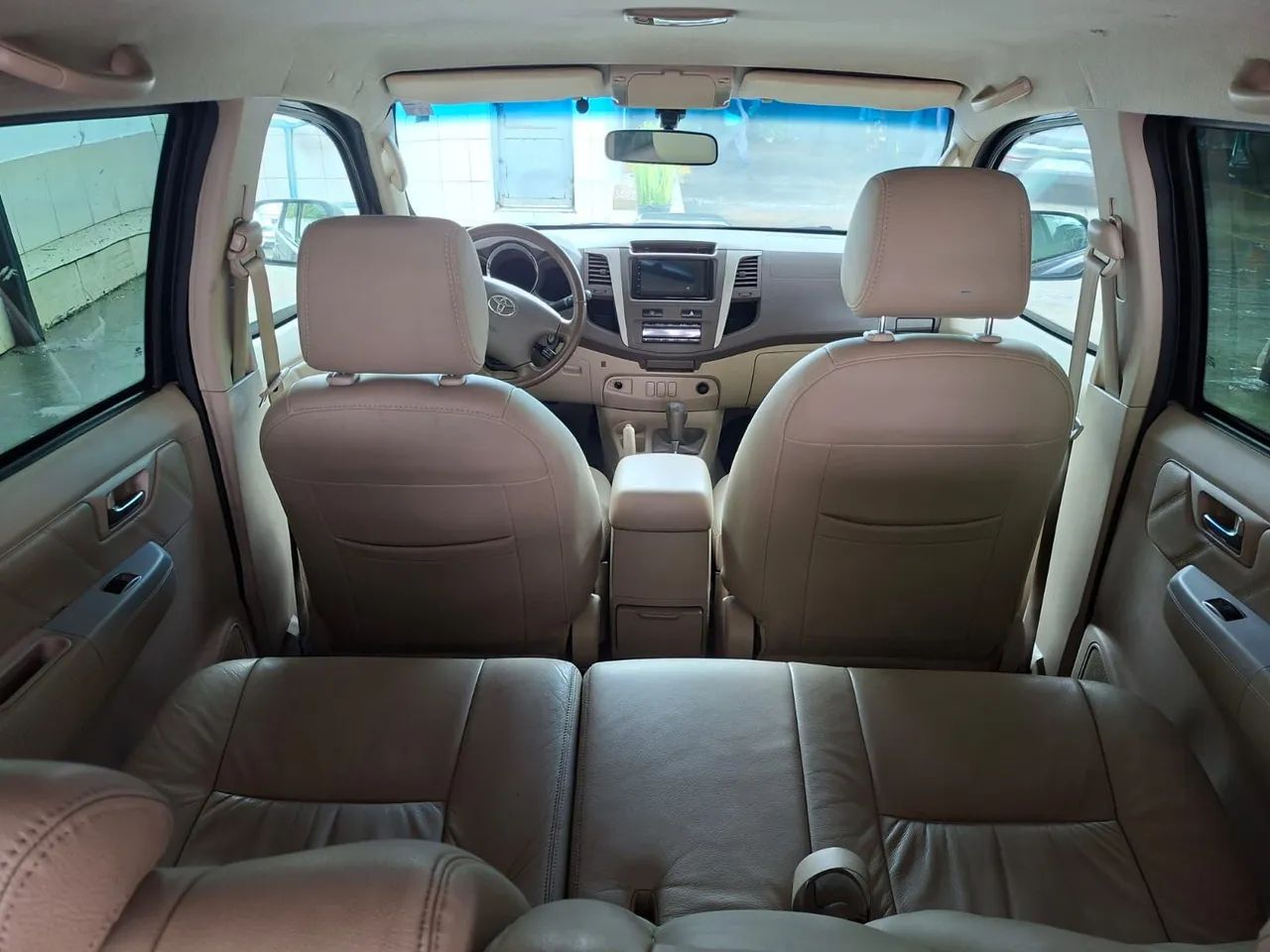Toyota Hilux SW4 SRV D4-D 4x4 3.0 TDI Dies. Aut, foto 18 de 19