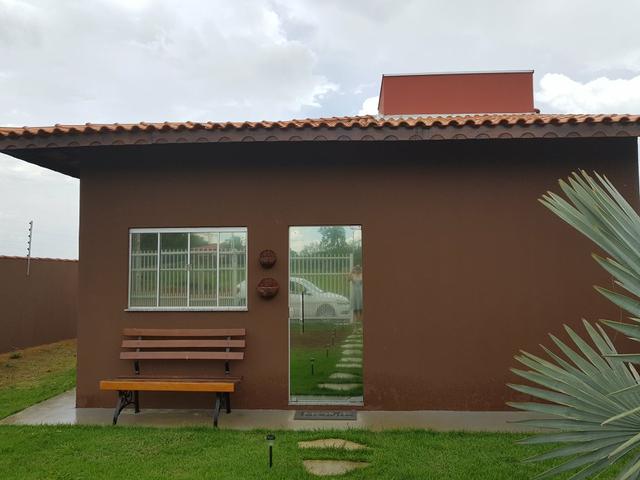 Casa nova mobiliada com porcelanato
